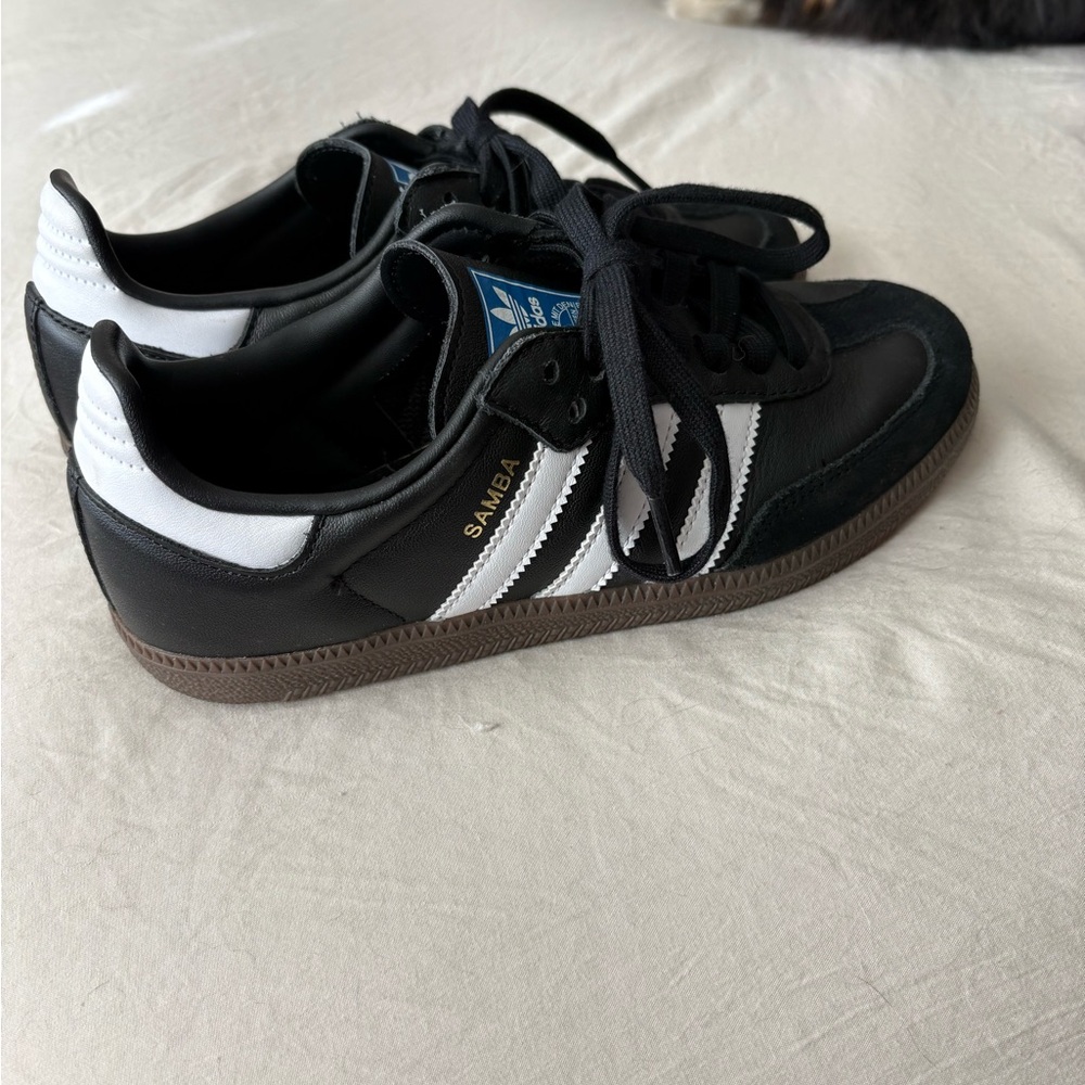 Adidas Sambas